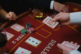 game dealer Debet