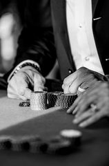 game dealer Debet